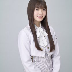 31stシングル制服 小川彩