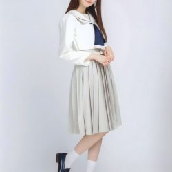 乃木坂46 5期生制服 菅原咲月